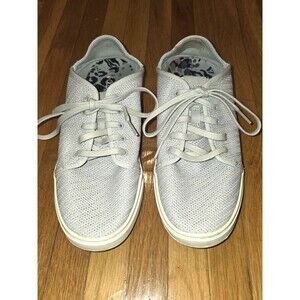 OluKai Women's 7.5 Pehuea Li Mist Grey 20379-DWDW